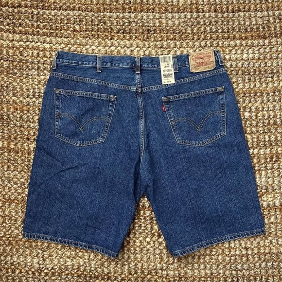 New Levi’s Jeans Denim Shorts (44 Men’s) - Picture 1 of 5